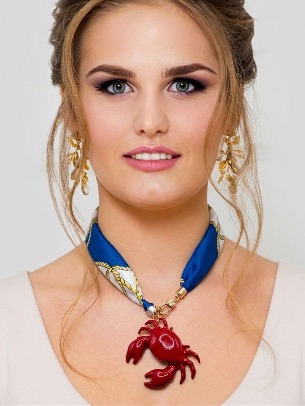 💙▪️🦀Piper K▪️ Nautical Blue Adjustabel Scarf Red Crab Pendant Pearl Necklace